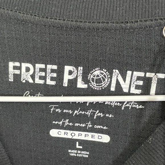 NWT Free Planet Black Cropped Thermal Top - Picture 2 of 6